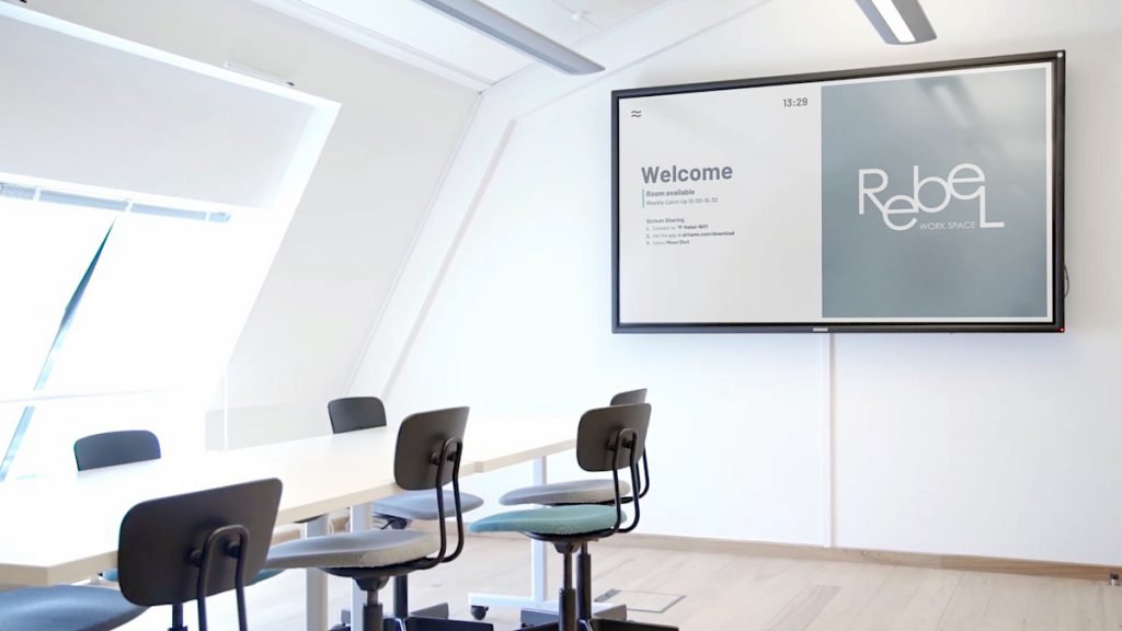 Rebel Work Space meeting room with Airtame connected to the screen